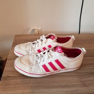Women’s Addidas shoes Red & white women's size 9